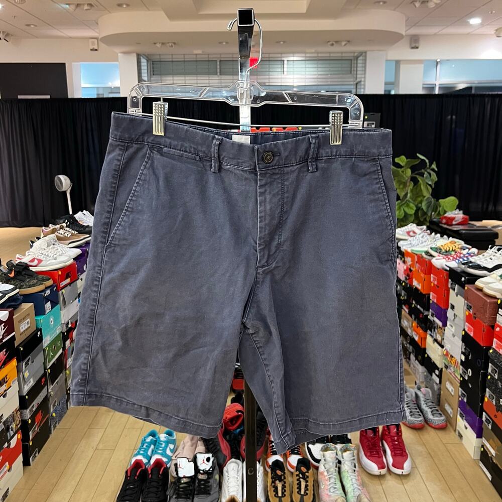 Gap Essential Khaki Blue 10' Short Sz 33